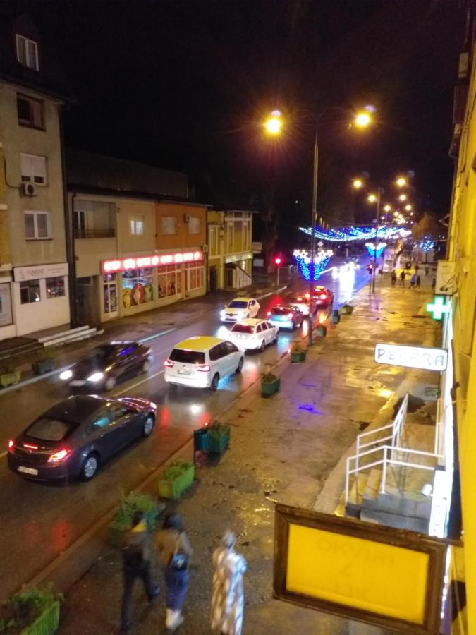 Trosoban Apartman Sarajevo, Ilidza Centar Saraievo Exterior foto
