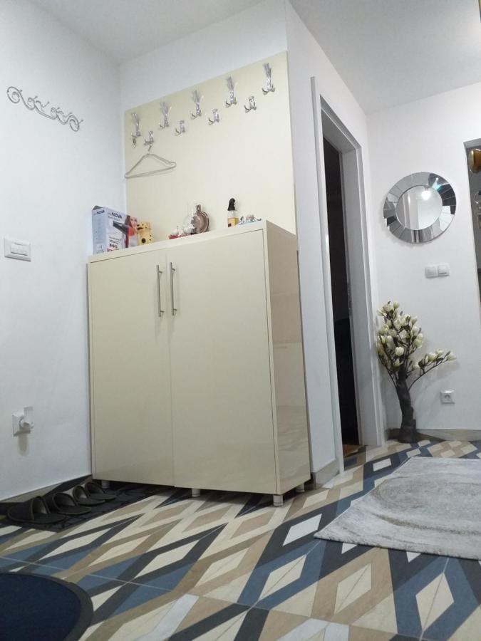 Trosoban Apartman Sarajevo, Ilidza Centar Saraievo Exterior foto