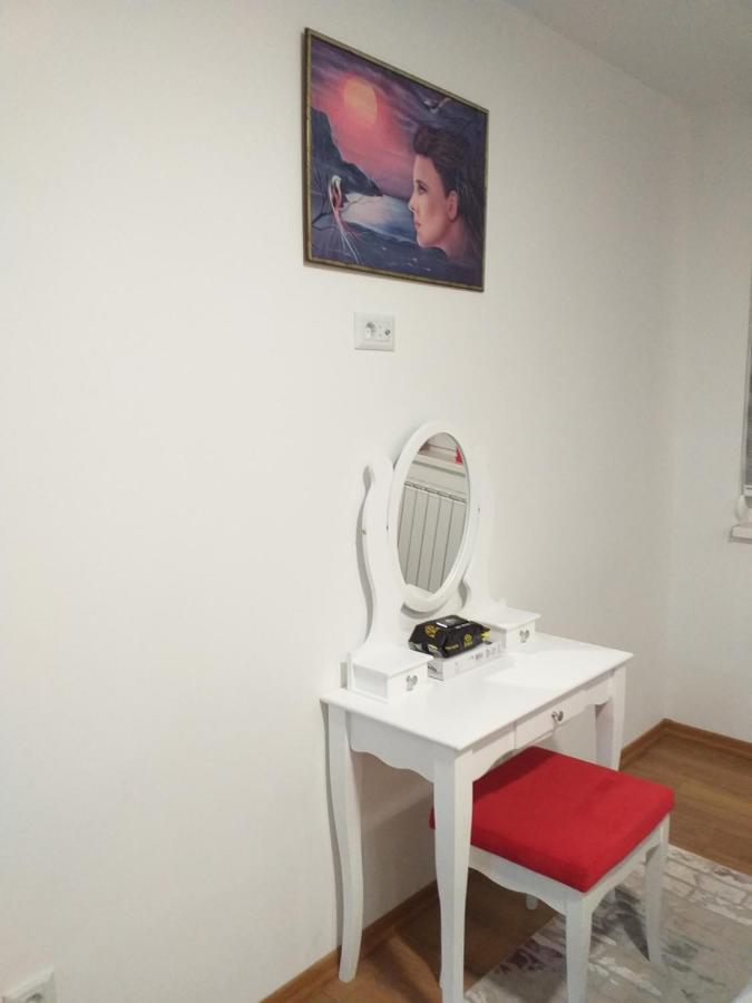 Trosoban Apartman Sarajevo, Ilidza Centar Saraievo Exterior foto
